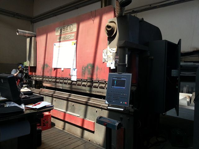 GADE-Abkantpresse-Steuerungsumbau-Cybelec-DNC880s