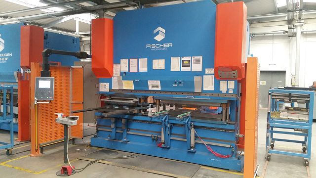 Fischer-Abkantpresse-Cybelec-DNC884s-Steuerungsumbau